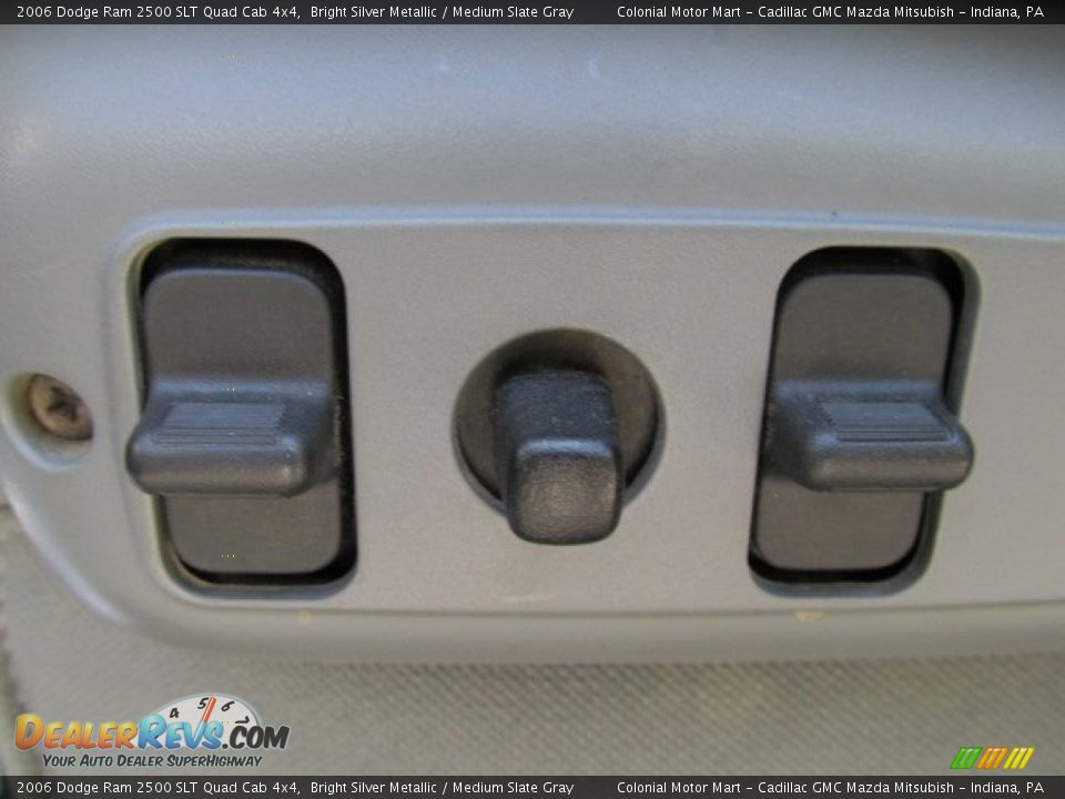 2006 Dodge Ram 2500 SLT Quad Cab 4x4 Bright Silver Metallic / Medium Slate Gray Photo #12