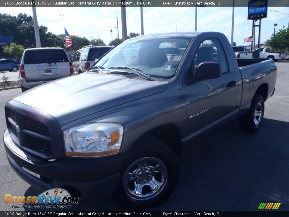 2006 Dodge Ram 1500 ST Regular Cab Mineral Gray Metallic / Medium Slate Gray Photo #1