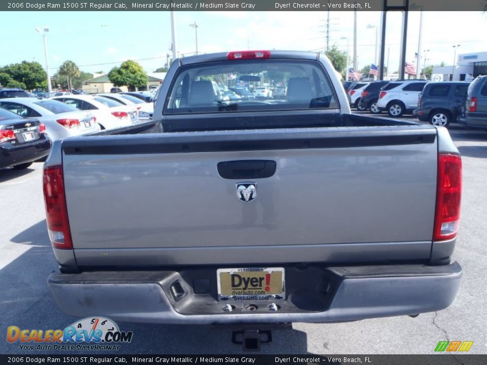 2006 Dodge Ram 1500 ST Regular Cab Mineral Gray Metallic / Medium Slate Gray Photo #4