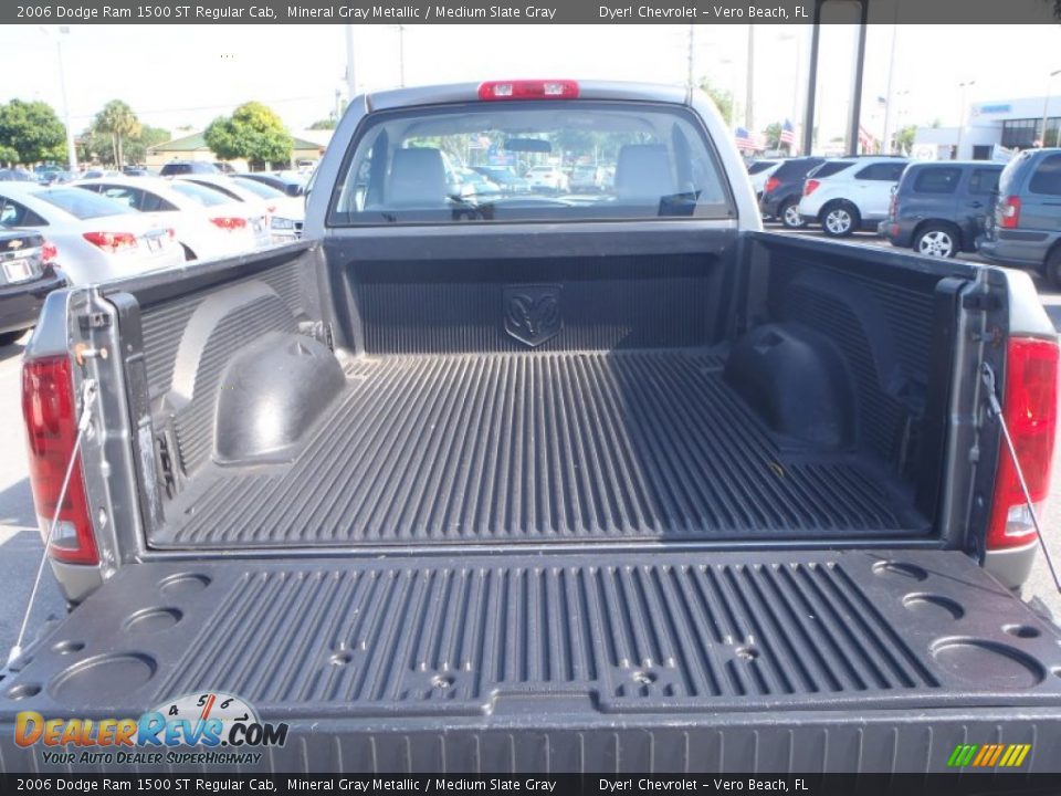 2006 Dodge Ram 1500 ST Regular Cab Mineral Gray Metallic / Medium Slate Gray Photo #5