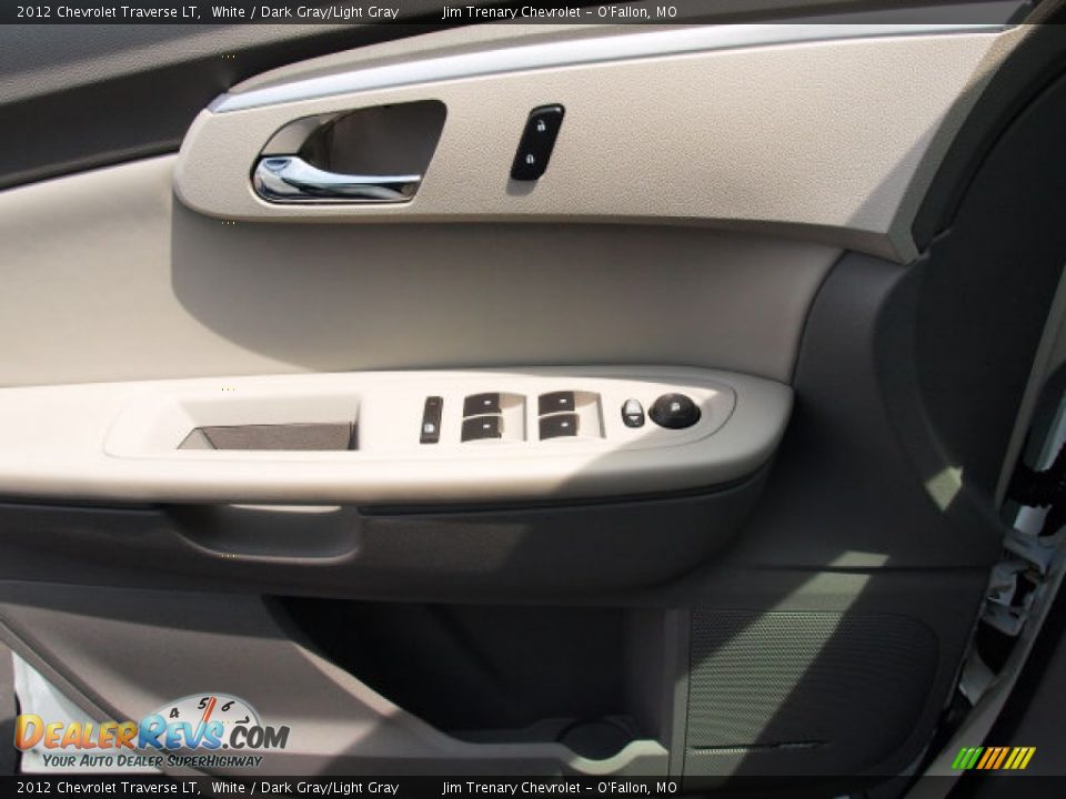 2012 Chevrolet Traverse LT White / Dark Gray/Light Gray Photo #15