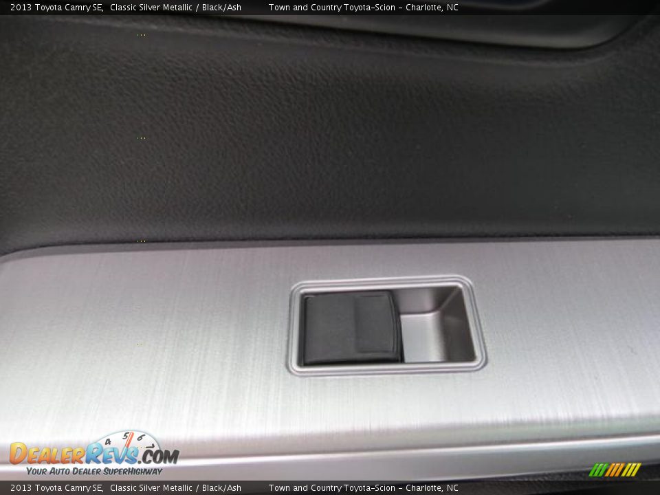 2013 Toyota Camry SE Classic Silver Metallic / Black/Ash Photo #7