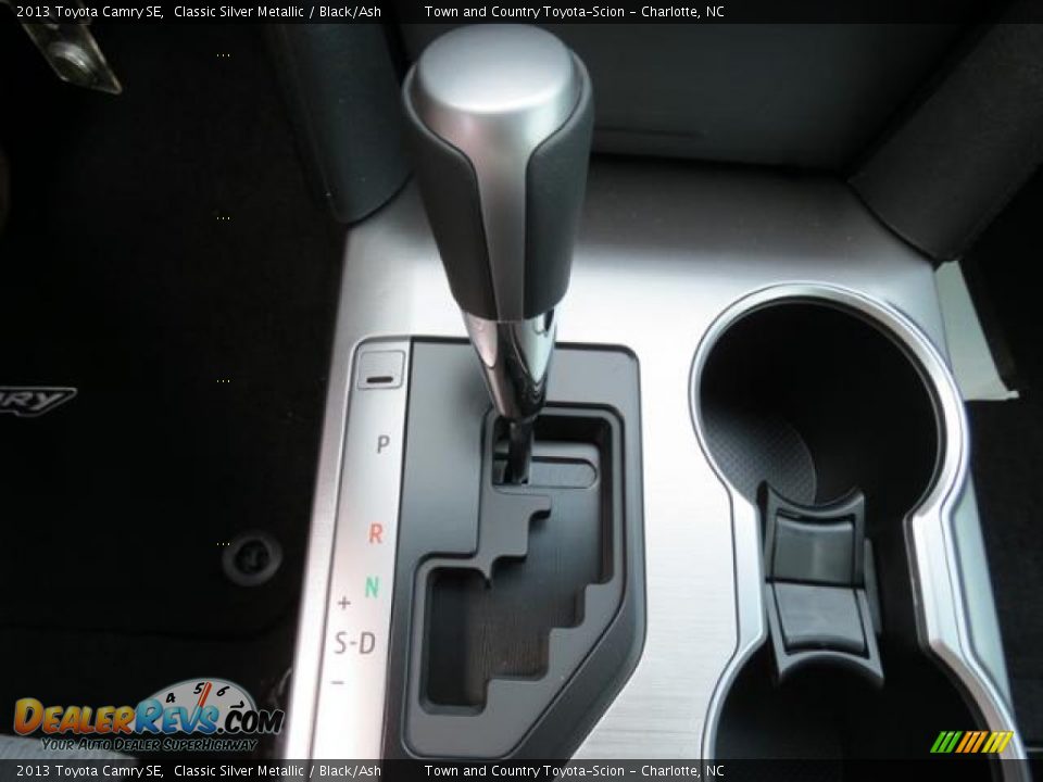 2013 Toyota Camry SE Classic Silver Metallic / Black/Ash Photo #13