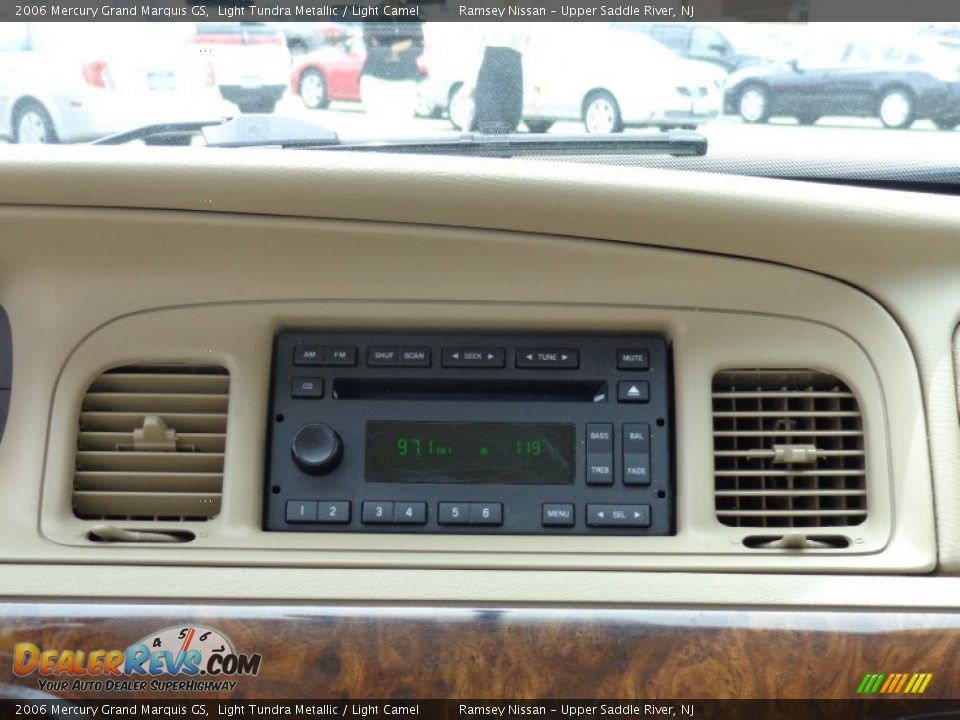 2006 Mercury Grand Marquis GS Light Tundra Metallic / Light Camel Photo #13