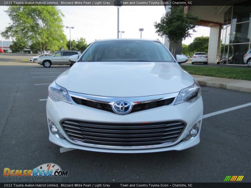 2013 Toyota Avalon Hybrid Limited Blizzard White Pearl / Light Gray Photo #2