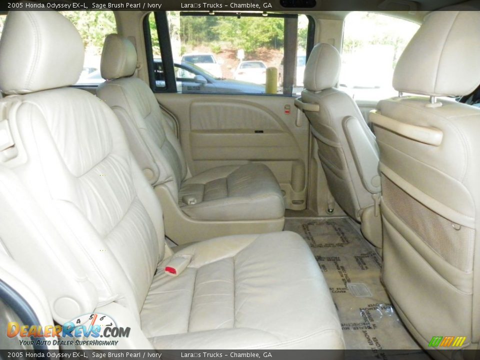 2005 Honda Odyssey EX-L Sage Brush Pearl / Ivory Photo #13