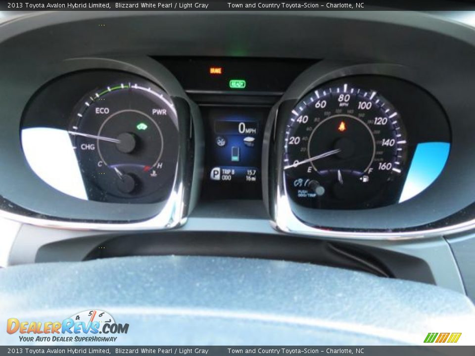 2013 Toyota Avalon Hybrid Limited Blizzard White Pearl / Light Gray Photo #12