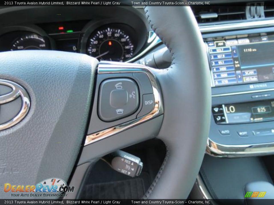 2013 Toyota Avalon Hybrid Limited Blizzard White Pearl / Light Gray Photo #17