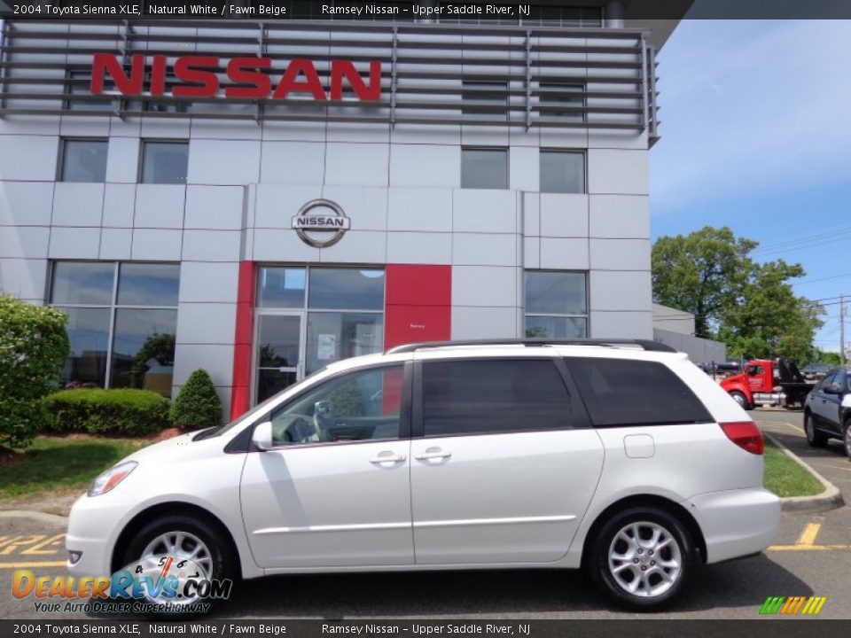 2004 Toyota Sienna XLE Natural White / Fawn Beige Photo #2