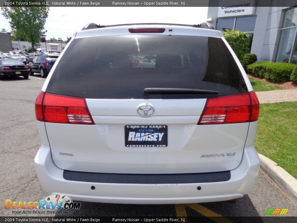 2004 Toyota Sienna XLE Natural White / Fawn Beige Photo #3