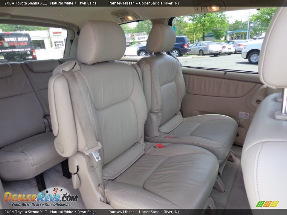2004 Toyota Sienna XLE Natural White / Fawn Beige Photo #11