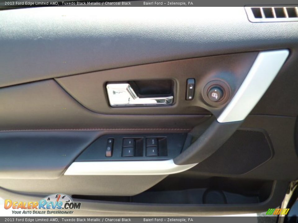 2013 Ford Edge Limited AWD Tuxedo Black Metallic / Charcoal Black Photo #17