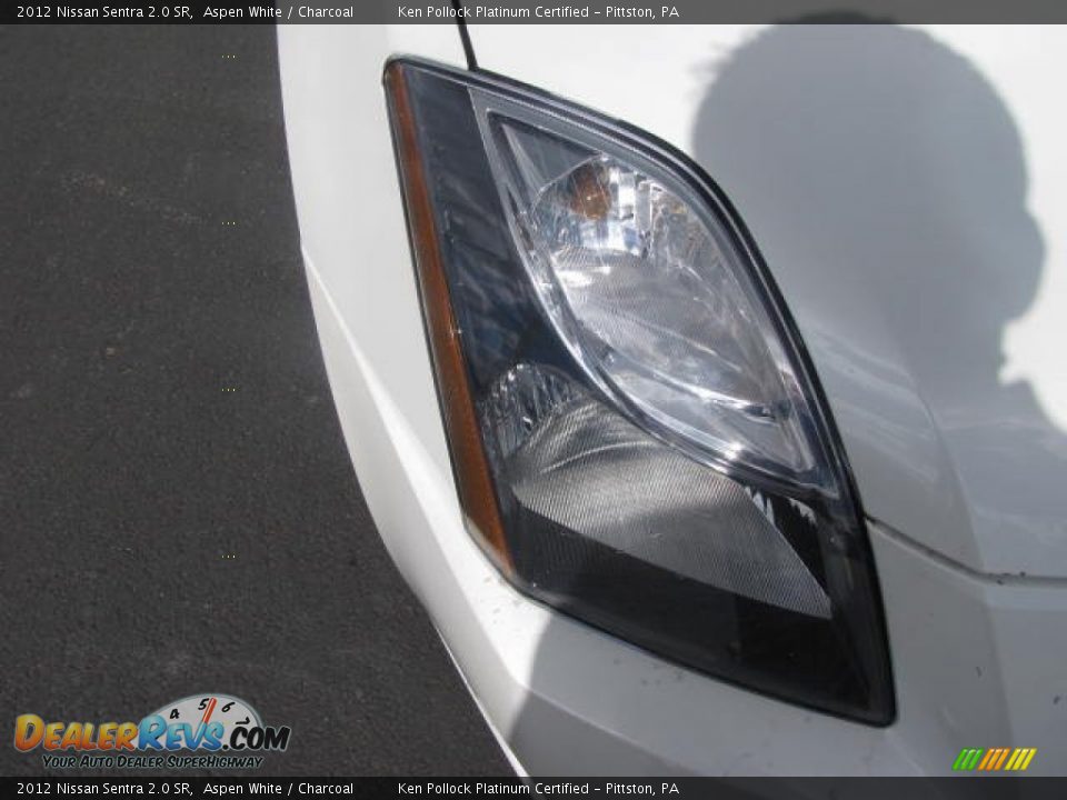2012 Nissan Sentra 2.0 SR Aspen White / Charcoal Photo #10