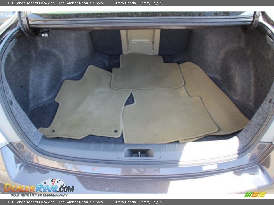 2011 Honda Accord LX Sedan Dark Amber Metallic / Ivory Photo #14