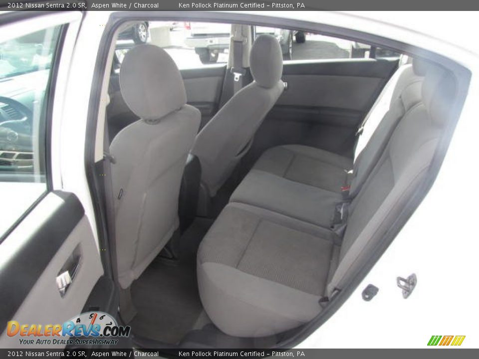 2012 Nissan Sentra 2.0 SR Aspen White / Charcoal Photo #21