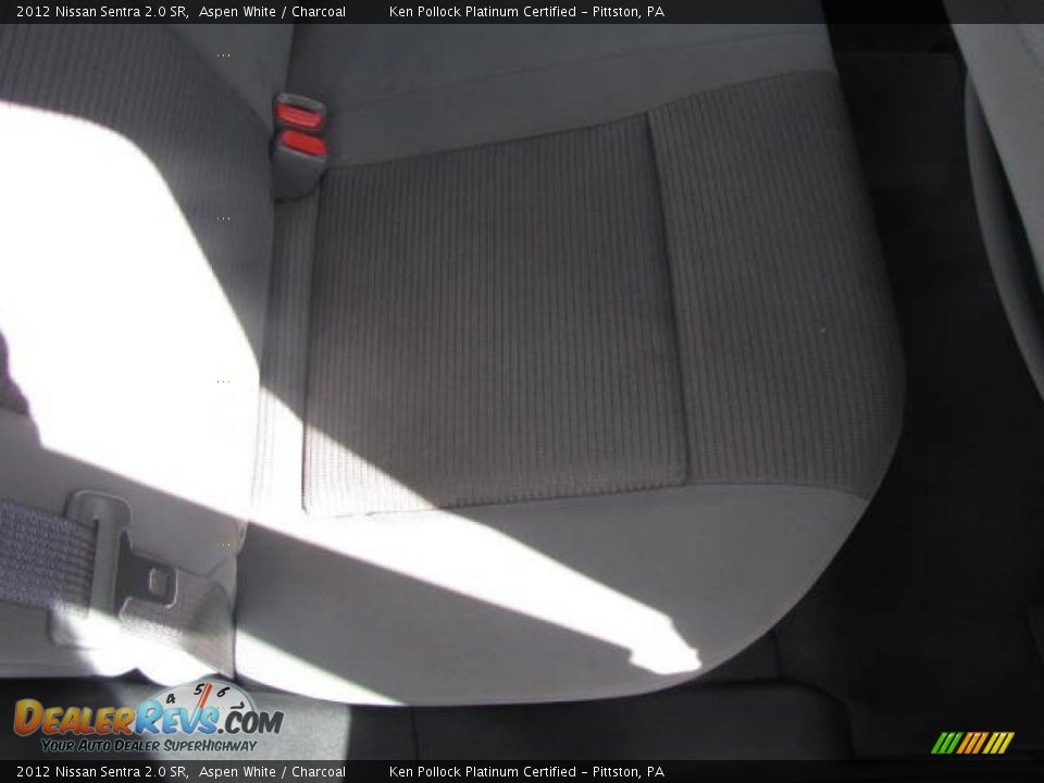 2012 Nissan Sentra 2.0 SR Aspen White / Charcoal Photo #24