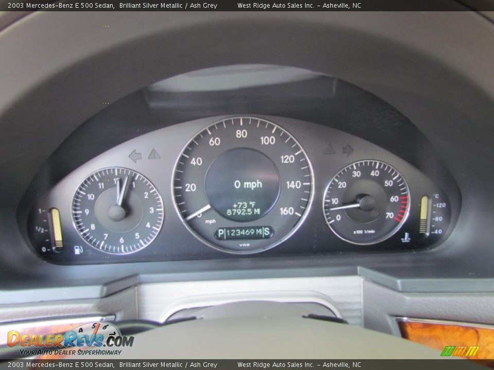2003 Mercedes-Benz E 500 Sedan Brilliant Silver Metallic / Ash Grey Photo #30