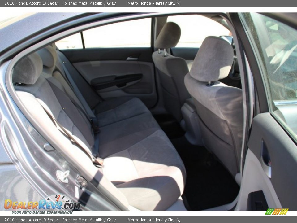 2010 Honda Accord LX Sedan Polished Metal Metallic / Gray Photo #12