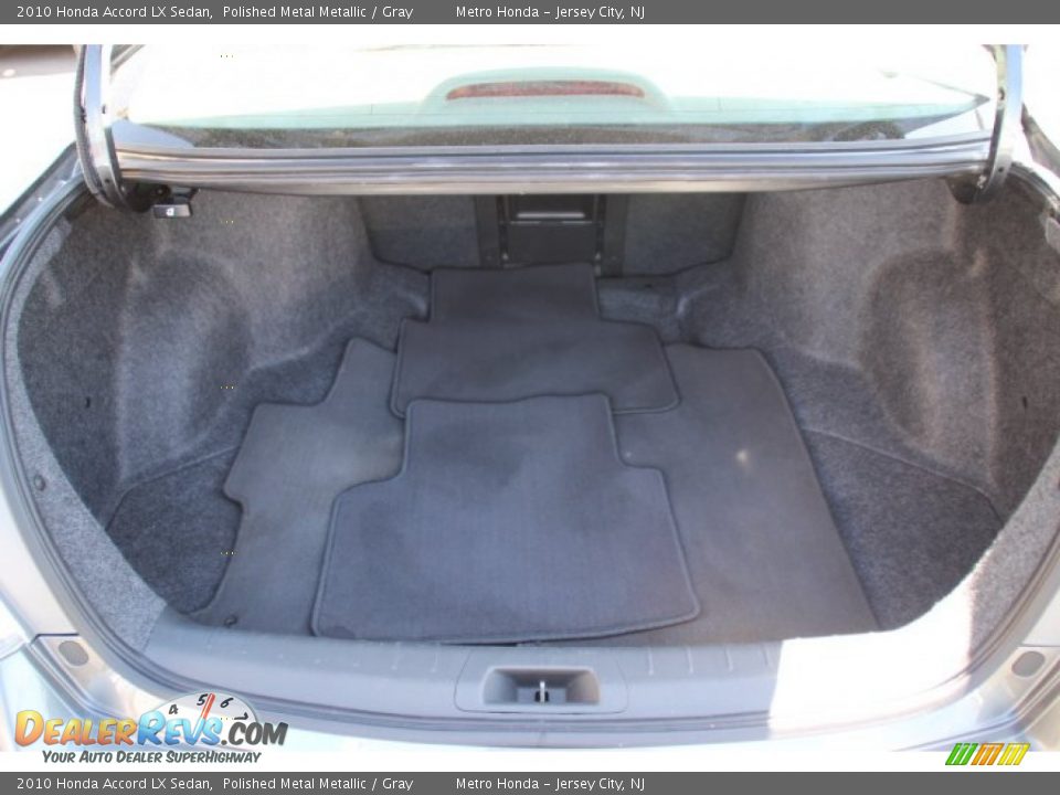 2010 Honda Accord LX Sedan Polished Metal Metallic / Gray Photo #14