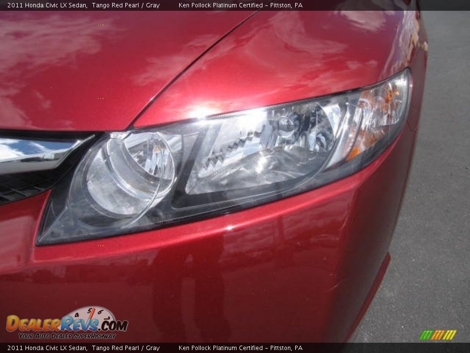 2011 Honda Civic LX Sedan Tango Red Pearl / Gray Photo #9