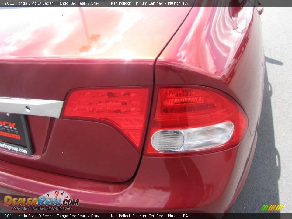 2011 Honda Civic LX Sedan Tango Red Pearl / Gray Photo #11