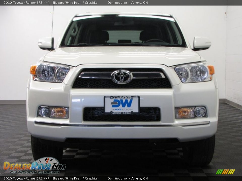 2010 Toyota 4Runner SR5 4x4 Blizzard White Pearl / Graphite Photo #2