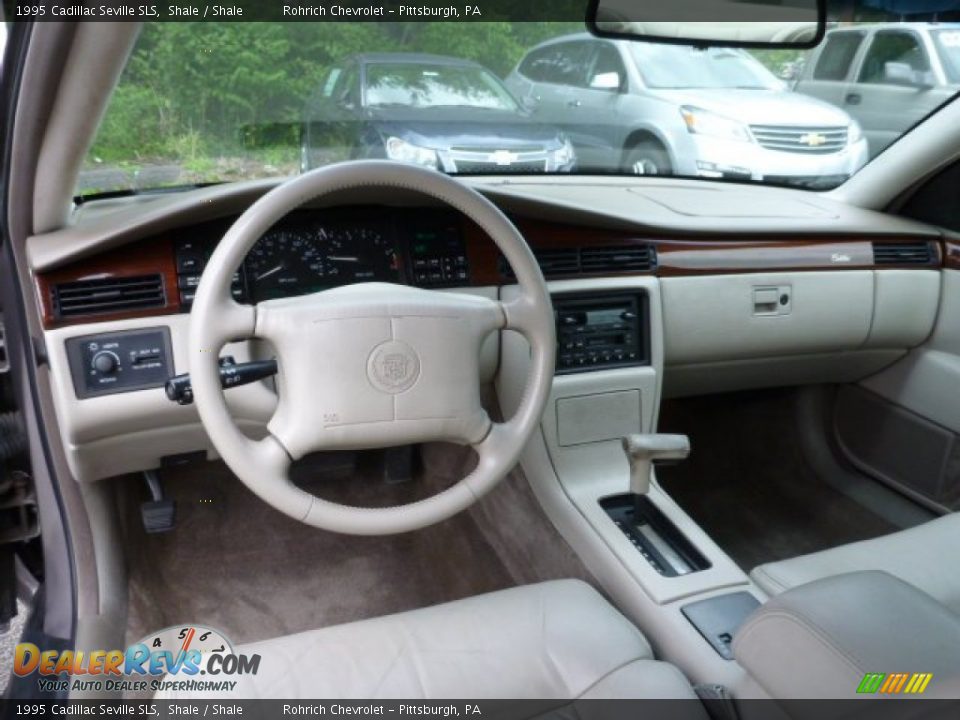 1995 Cadillac Seville SLS Shale / Shale Photo #6