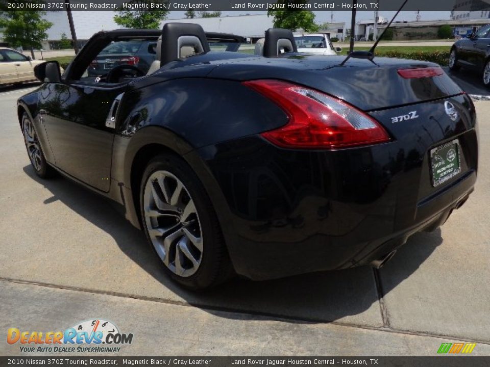 2010 Nissan 370Z Touring Roadster Magnetic Black / Gray Leather Photo #6