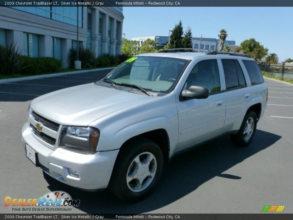 2009 Chevrolet TrailBlazer LT Silver Ice Metallic / Gray Photo #3