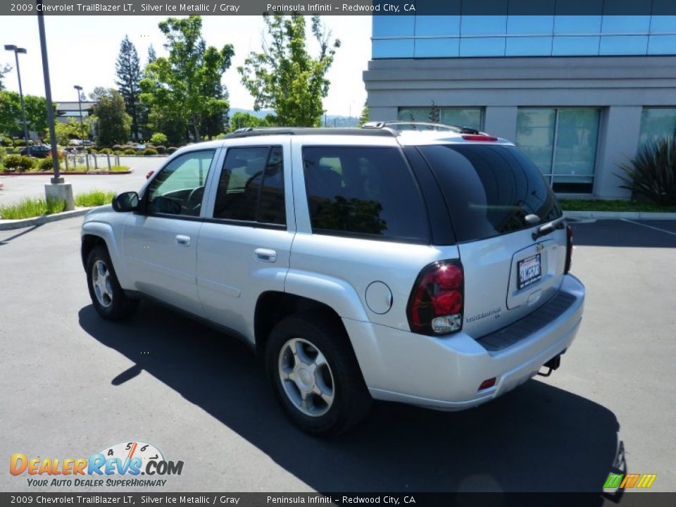 2009 Chevrolet TrailBlazer LT Silver Ice Metallic / Gray Photo #4