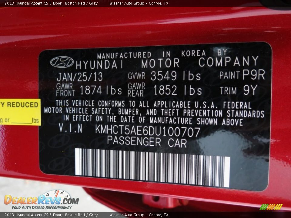 2013 Hyundai Accent GS 5 Door Boston Red / Gray Photo #6