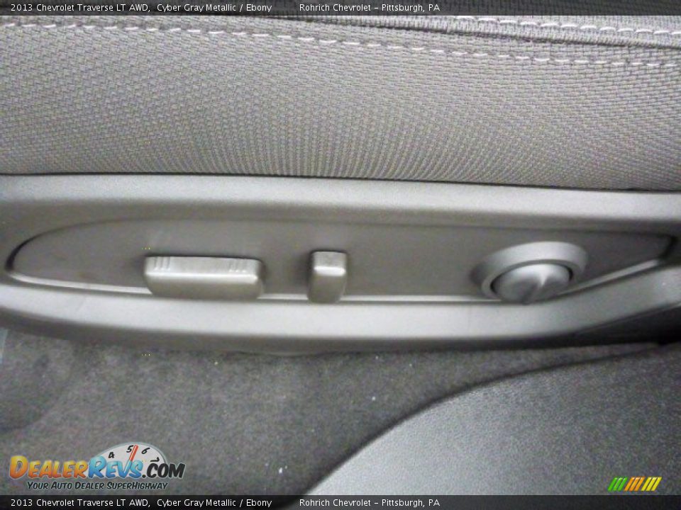 2013 Chevrolet Traverse LT AWD Cyber Gray Metallic / Ebony Photo #15