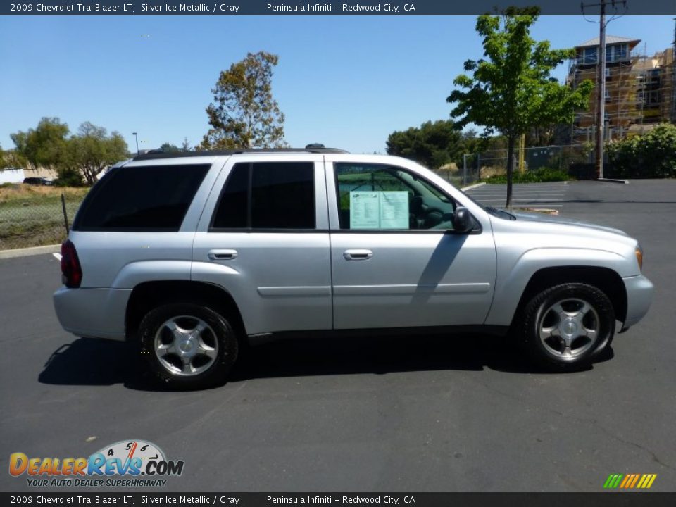 2009 Chevrolet TrailBlazer LT Silver Ice Metallic / Gray Photo #7