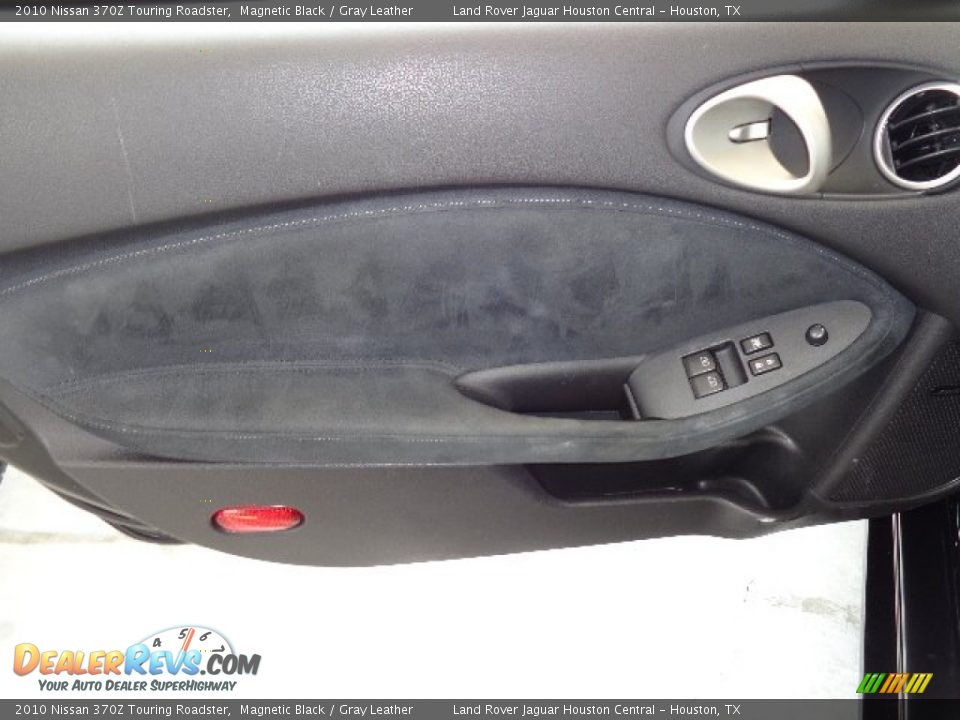 2010 Nissan 370Z Touring Roadster Magnetic Black / Gray Leather Photo #15