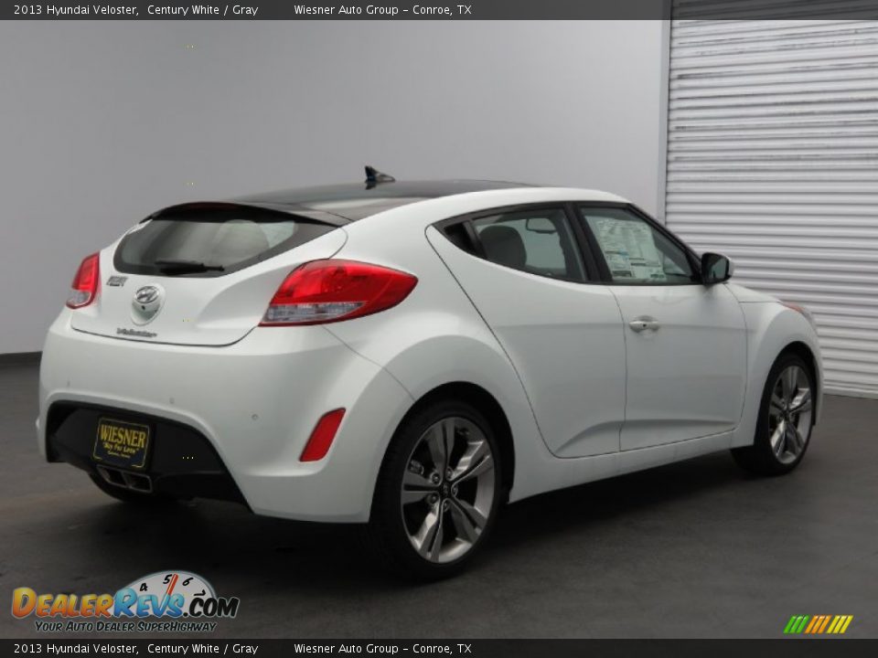 2013 Hyundai Veloster Century White / Gray Photo #2