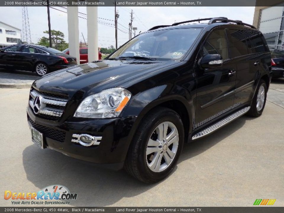 Front 3/4 View of 2008 Mercedes-Benz GL 450 4Matic Photo #10