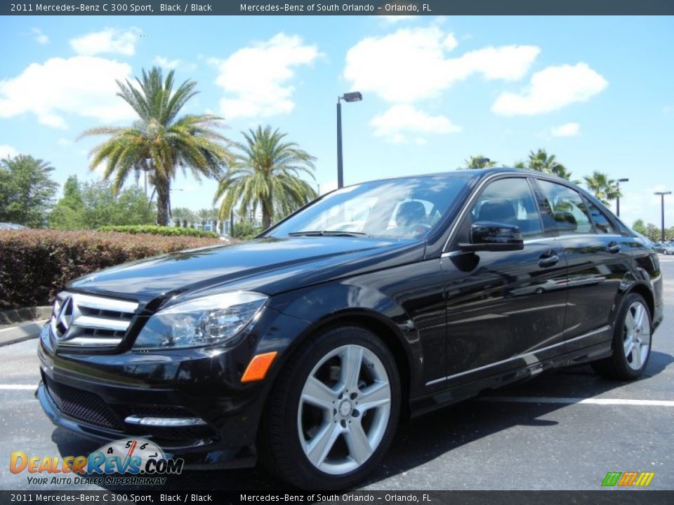 Front 3/4 View of 2011 Mercedes-Benz C 300 Sport Photo #3