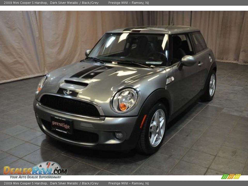 2009 Mini Cooper S Hardtop Dark Silver Metallic / Black/Grey Photo #1