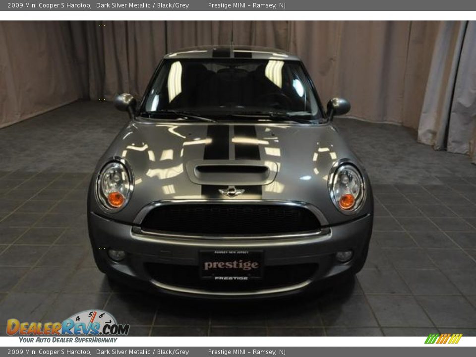 2009 Mini Cooper S Hardtop Dark Silver Metallic / Black/Grey Photo #3