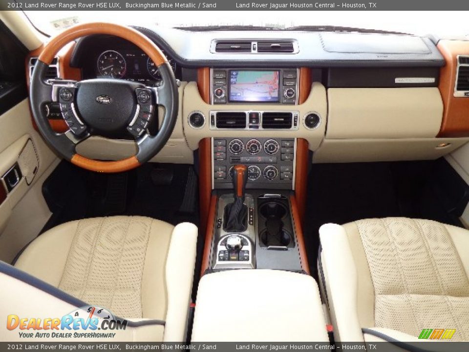 Dashboard of 2012 Land Rover Range Rover HSE LUX Photo #2
