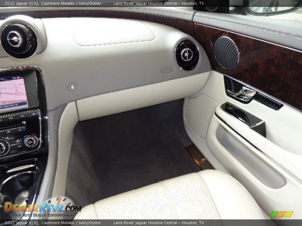 2012 Jaguar XJ XJ Cashmere Metallic / Ivory/Oyster Photo #13