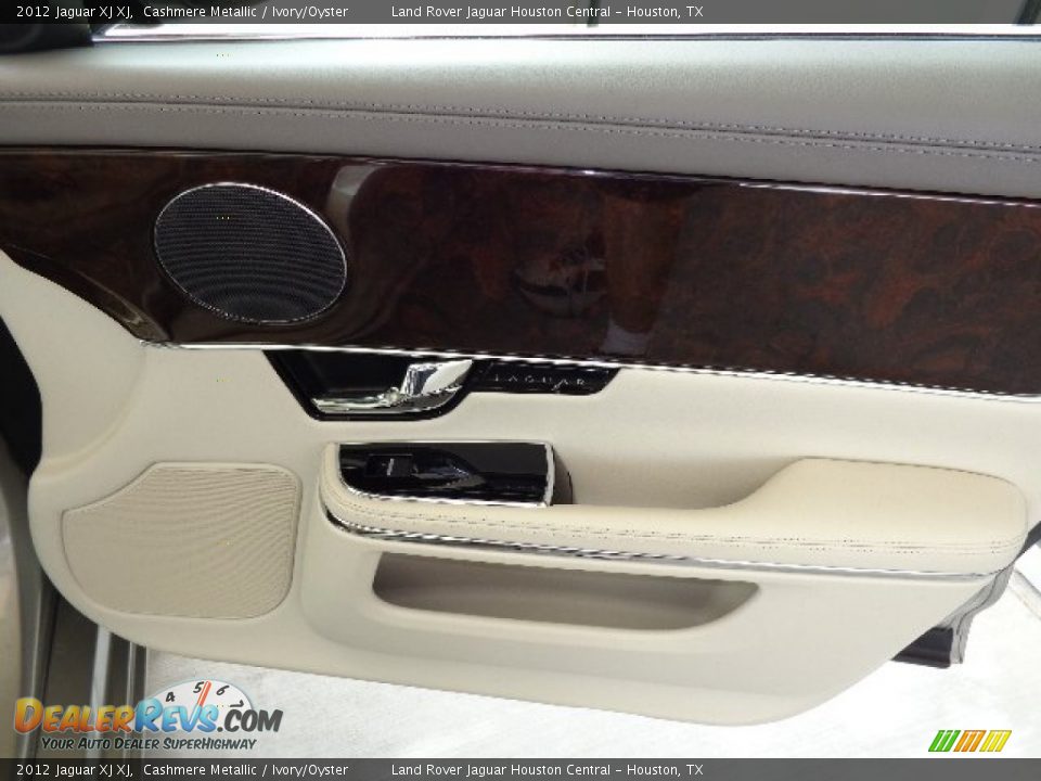 2012 Jaguar XJ XJ Cashmere Metallic / Ivory/Oyster Photo #19