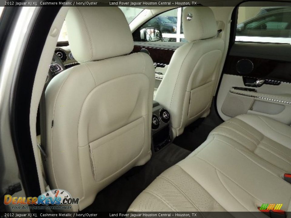 2012 Jaguar XJ XJ Cashmere Metallic / Ivory/Oyster Photo #23