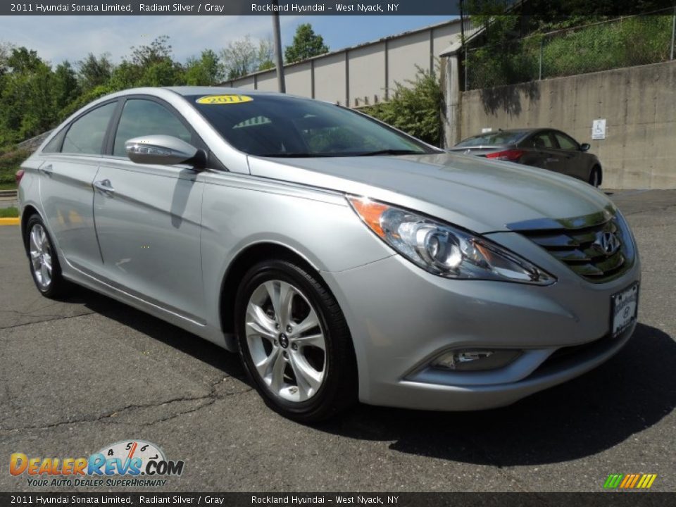 2011 Hyundai Sonata Limited Radiant Silver / Gray Photo #3