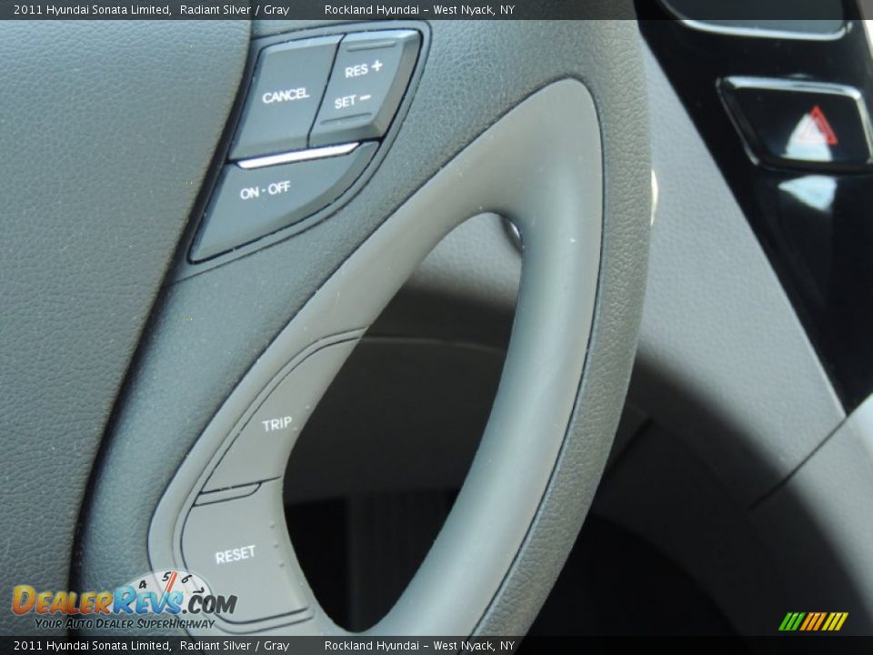 Controls of 2011 Hyundai Sonata Limited Photo #15