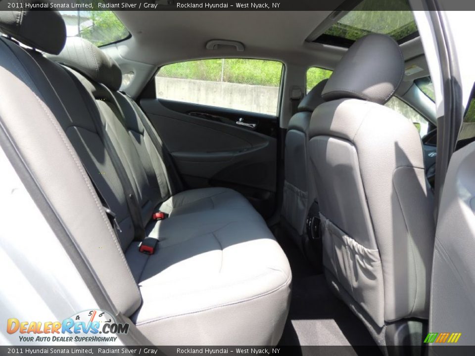 2011 Hyundai Sonata Limited Radiant Silver / Gray Photo #23