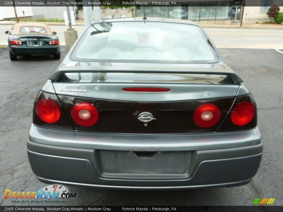 2005 Chevrolet Impala Medium Gray Metallic / Medium Gray Photo #11