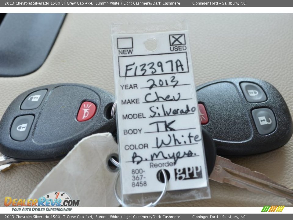 2013 Chevrolet Silverado 1500 LT Crew Cab 4x4 Summit White / Light Cashmere/Dark Cashmere Photo #32