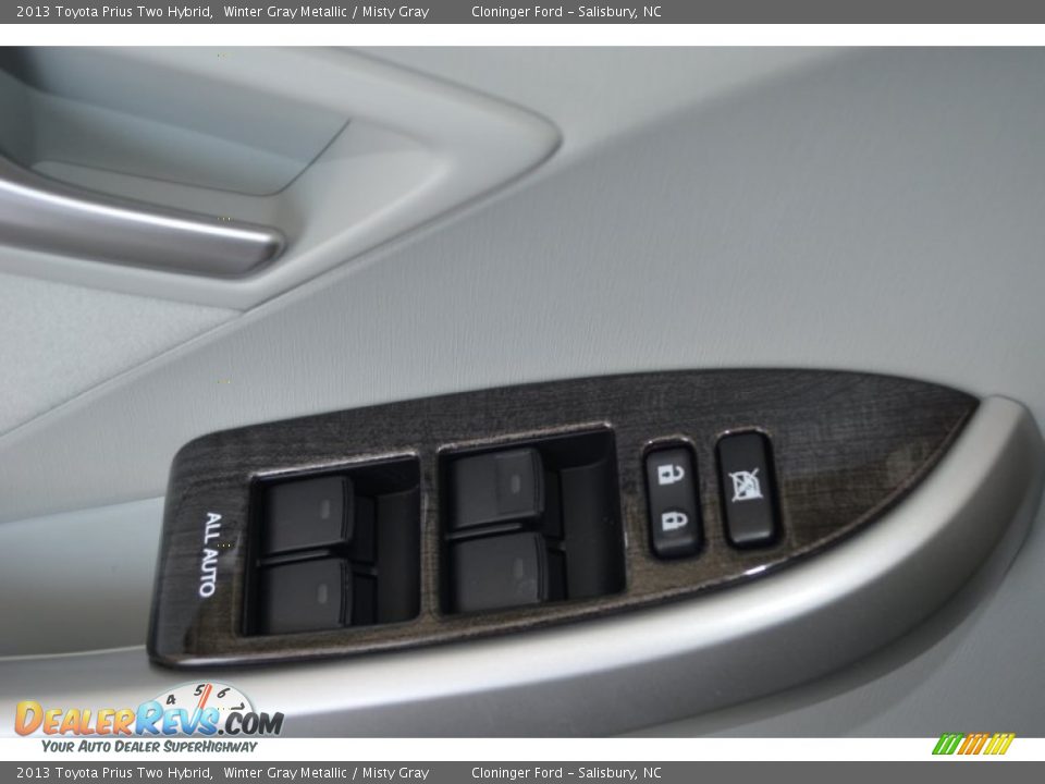 2013 Toyota Prius Two Hybrid Winter Gray Metallic / Misty Gray Photo #5