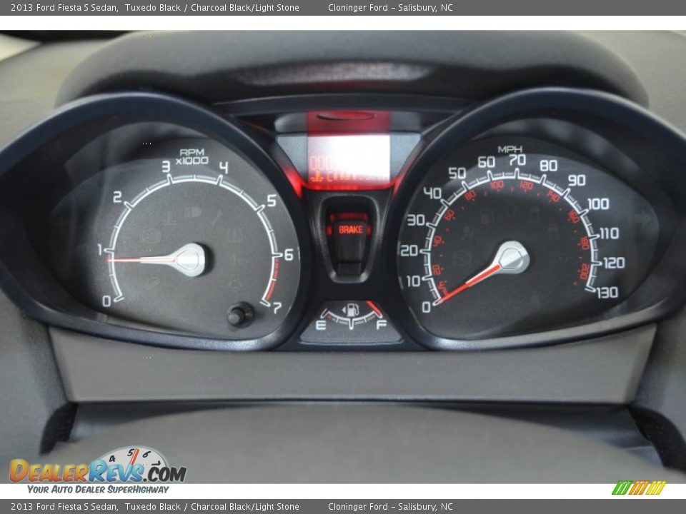 2013 Ford Fiesta S Sedan Tuxedo Black / Charcoal Black/Light Stone Photo #12